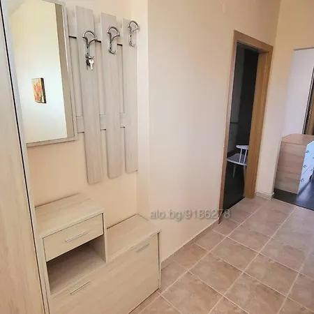 In Solmarin Complex, Sunny Apartment
